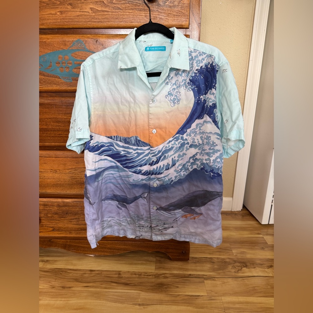 Tori Richard Blue and Orange Casual Button Down Shirt